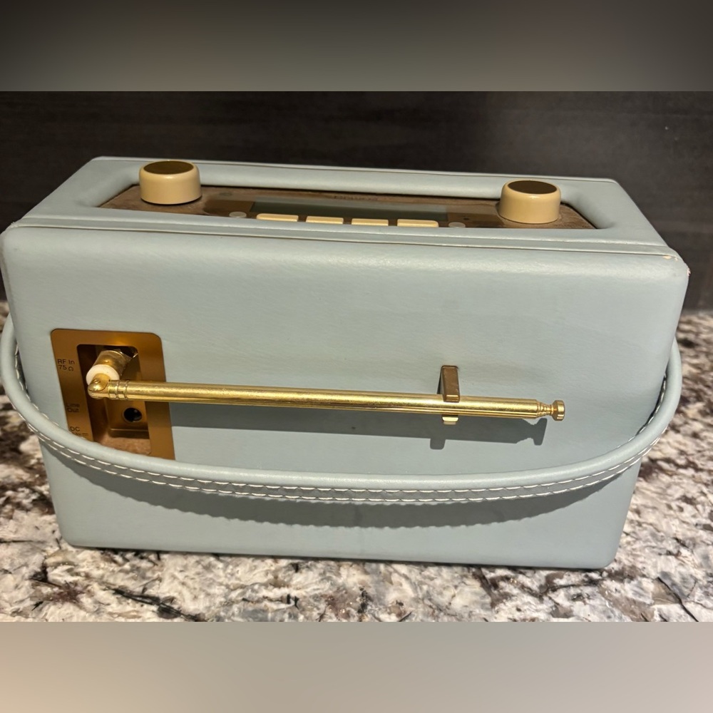 Roberts R300 Radio - Picture 5 of 8